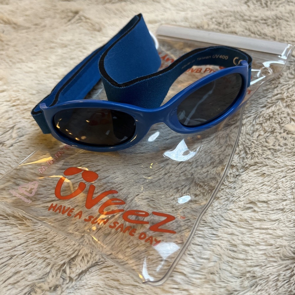 UVeez Baby Sunglasses W/ Attached Soft Strap Blue With Case 100% UV Protection